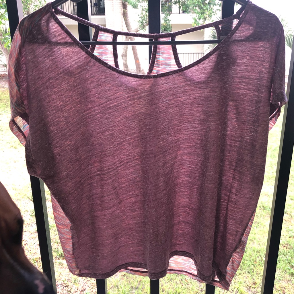 Cute Split Top